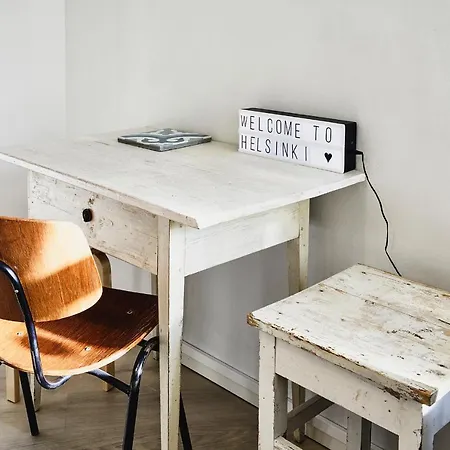 Small Nearby Centre Apartment